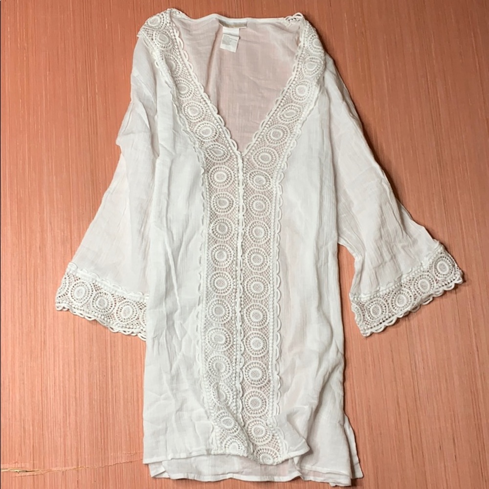 White crochet v-neck tunic swimsuit cover-up